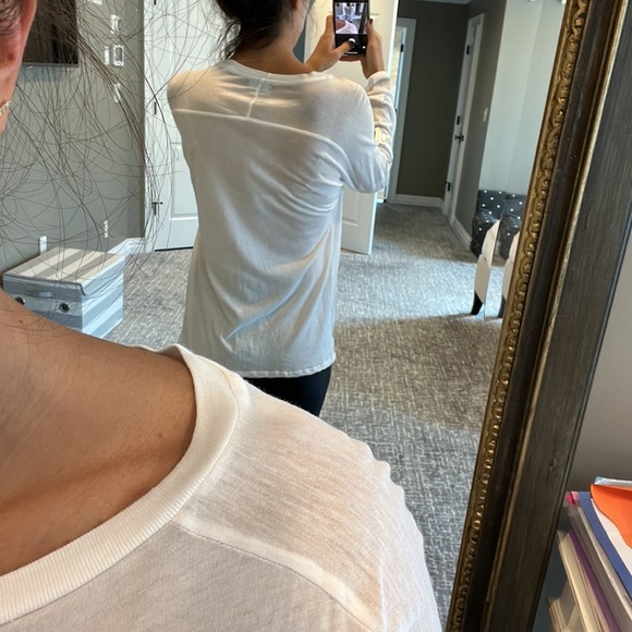 Michael Lauren White Flared Long Sleeve Tee with Silver Stars - Picture 4 of 5